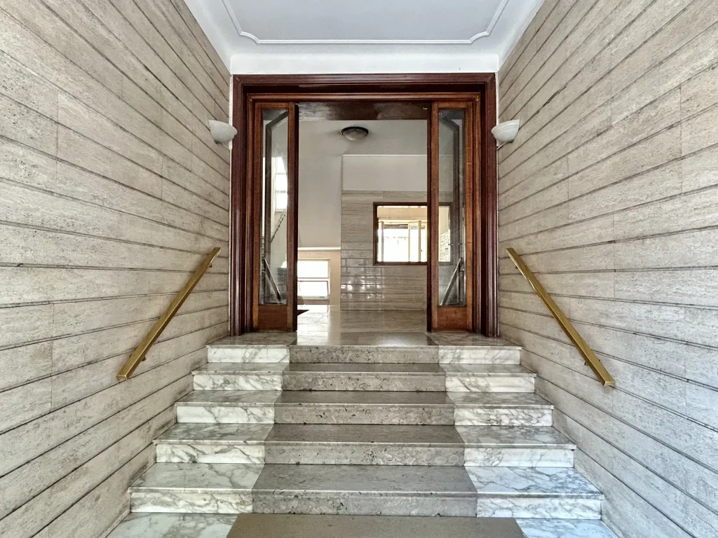 Cipro Vatican Home, Cipro, immagine 4 di 12