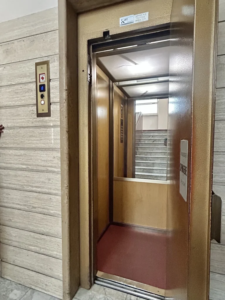 Cipro Vatican Home, Cipro, immagine 6 di 12