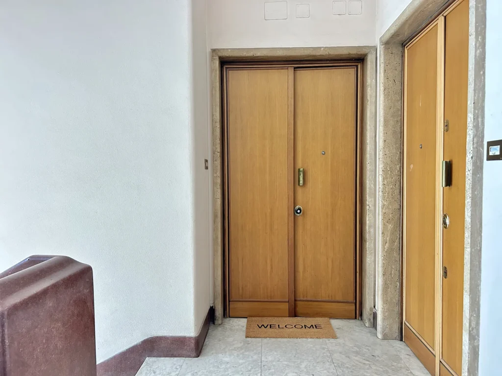 Cipro Vatican Home, Cipro, immagine 7 di 12
