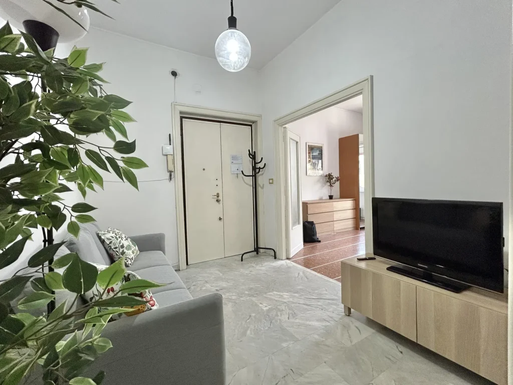 Cipro Vatican Home, Cipro, immagine 10 di 12
